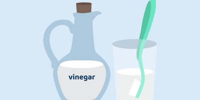 cleaning toothbrush with vinegar